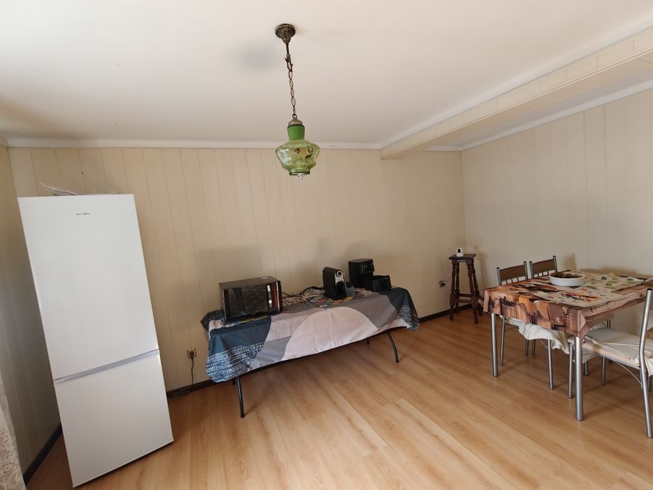 Quarto em Troviscal, AVEIRO DISTRITO