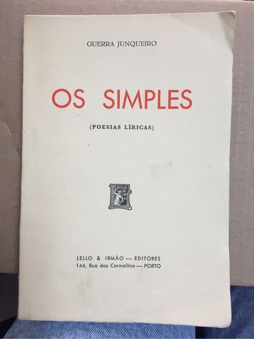 Livros diversos a 2 € cada