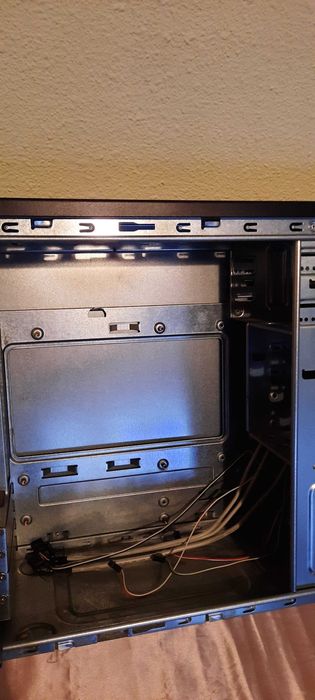 caixa para computador de torre