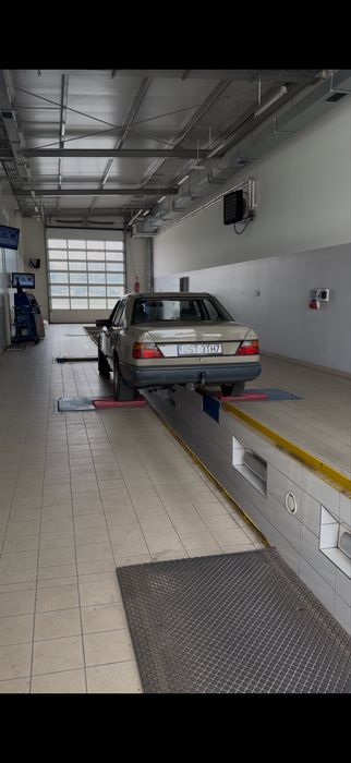 Mercedes 124 300D