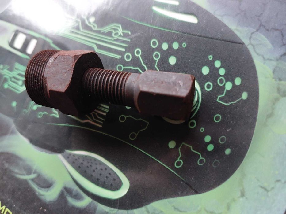 Съемник, выжимка шатунов спортивных велосипедов