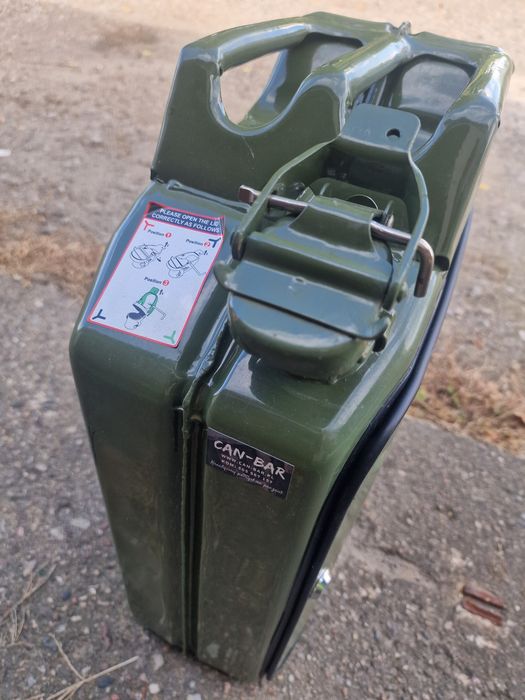 Kanister upominek zielony khaki 20 l