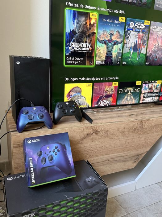 Xbox Series X + 2 Comandos (1 Edição Especial) – Ótimo estado