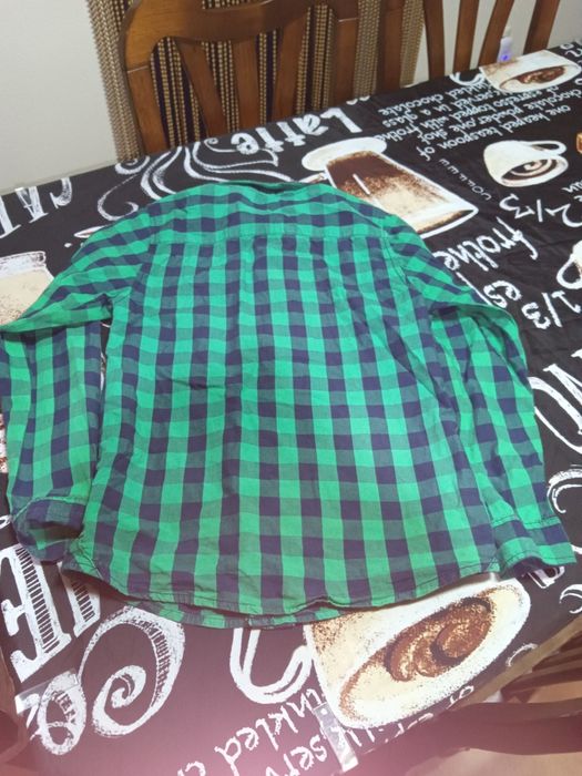 Camiseira Rebel 
11/12 anos
Usadas apenas duas vezes
Sem qualquer impe