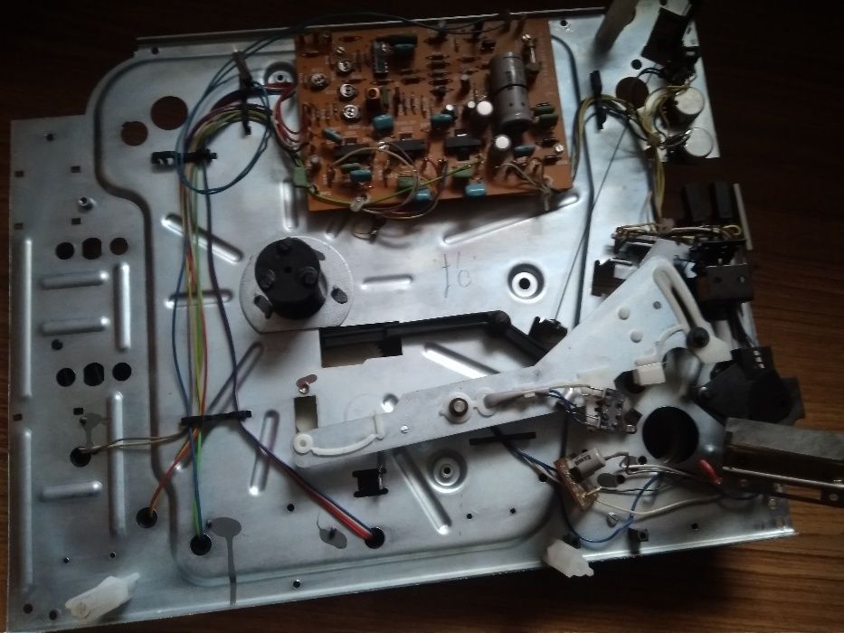 комплект запчастей арктур 006,тонарм,шелл,ножки и др., mf 100