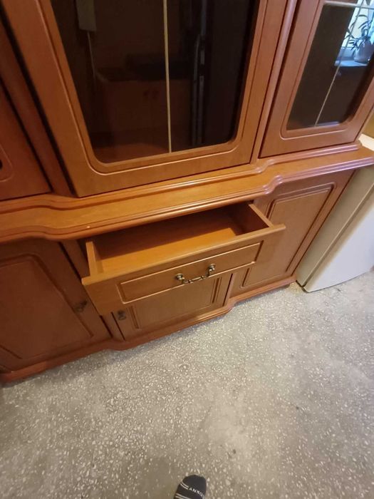 Kredens na szkło witryna komoda MDF