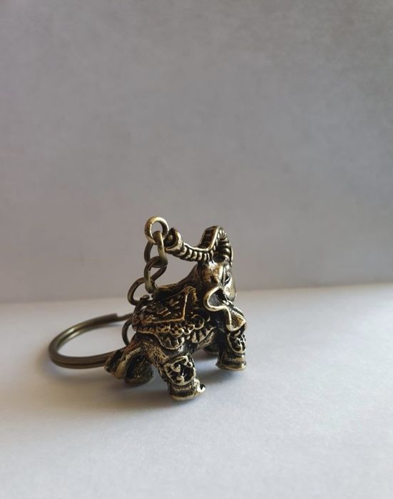 Brelok słoń słonik na szczęście
