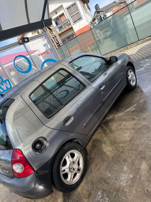 Clio 1.6 gasolina