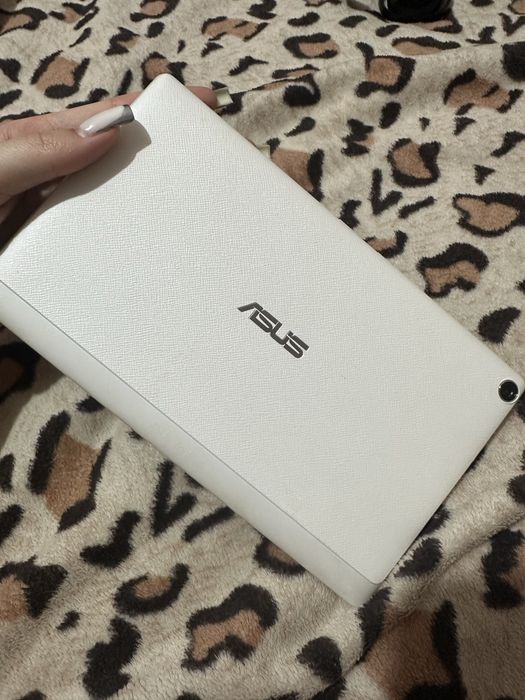 Планшет Asus ZenPad 8.0