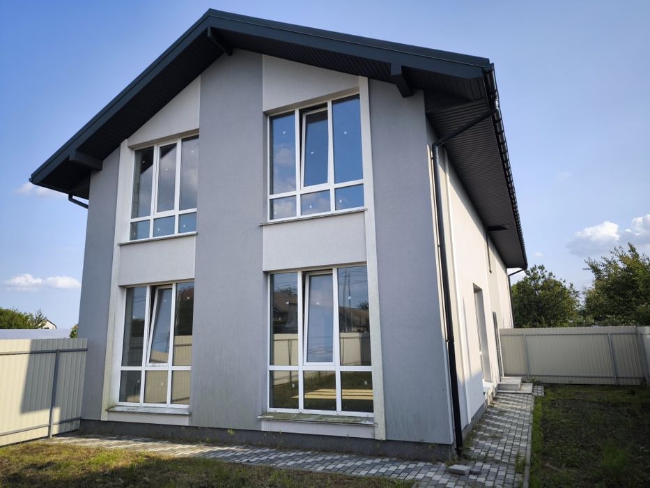 Продам дуплекс Требухів