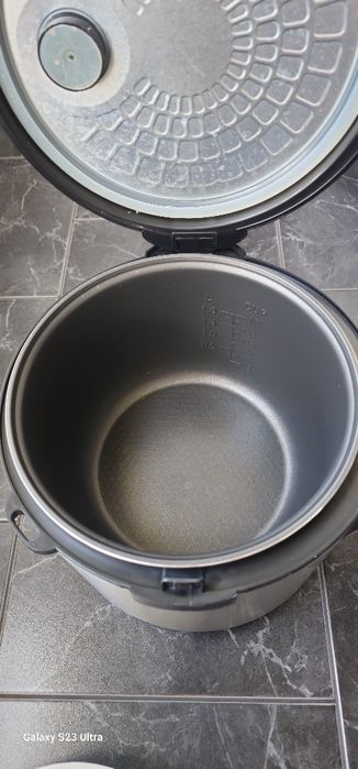 Мультиварка SHIVAKI SMC-6552