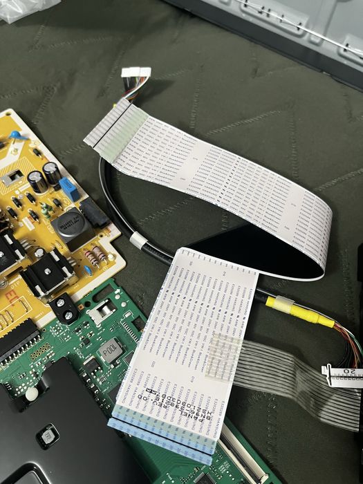 Płyta główna zasilacz do TV Samsung UE43AU7172UXXH