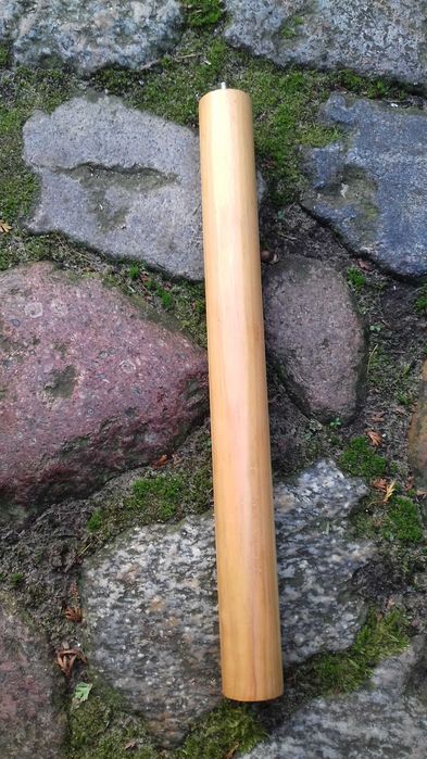 Tralka sosnowa prosta