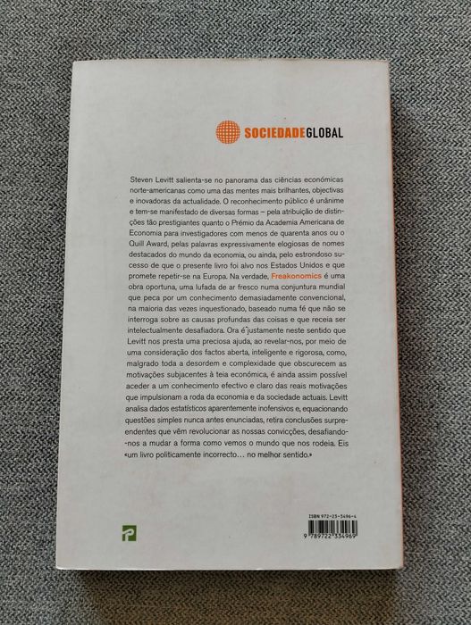 Livro "Freakonomics" de Steven D. Levitt & Stephen J. Dubner