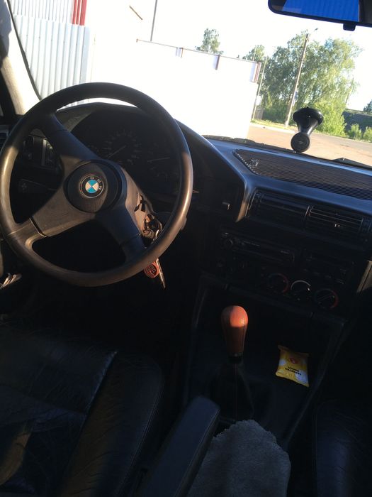 Продам БМВ 525 е34