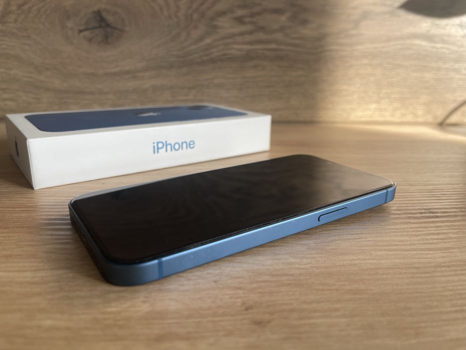 Продам Iphone 13, 128 Gb, Neverlock