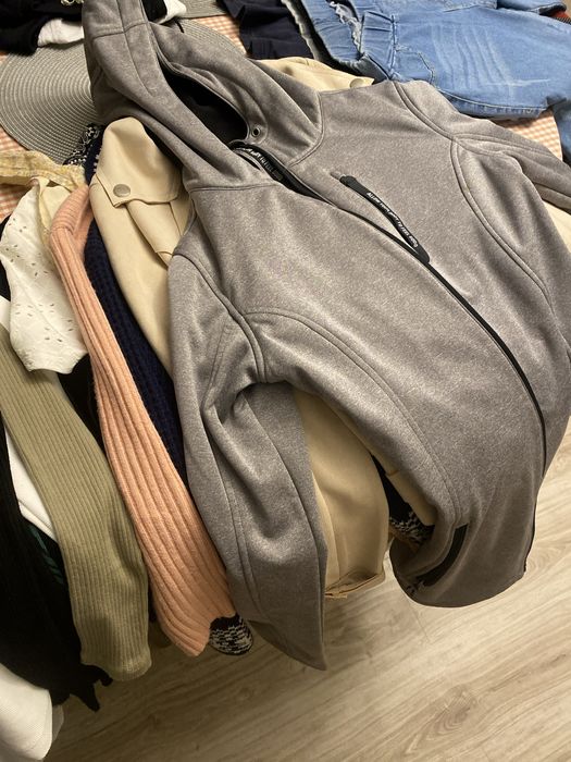 Paka ubrań damskich