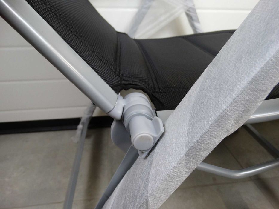 Chicreat 80504 Składany leżak, aluminium, czarny/srebrny, 69x57x113 cm