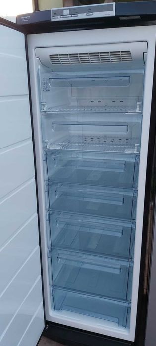 Zamrażarka ELEKTROLUX no frost