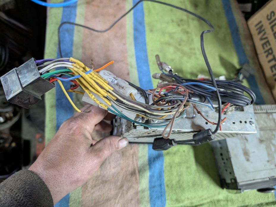 Продам автомагнитолы