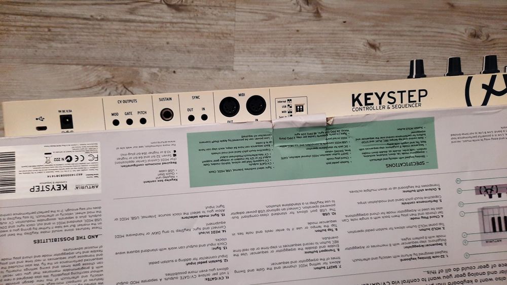 Arturia keystep 32 midi клавіатура контролер