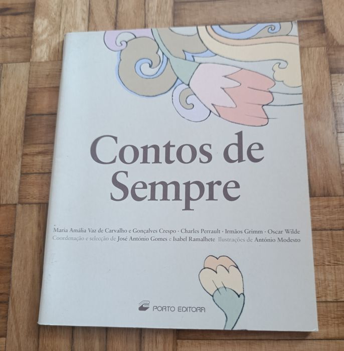 Vários livros de histórias