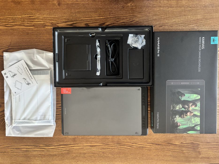 Tablet graficzny Huion Kamvas 16 pro