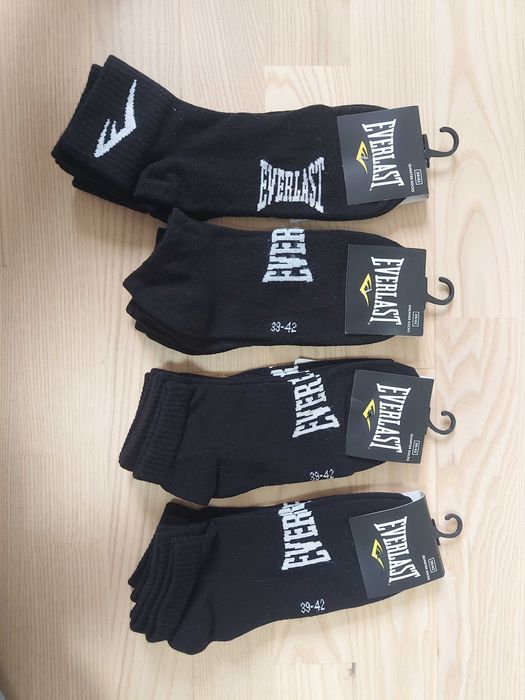 4 opakowania 3-pack skarpety Everlast rozm. 39-42