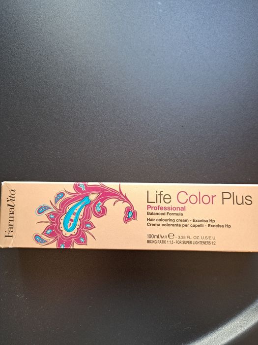 Farba d o włosów 100 ML 9.72 firmy FarmaVita
5,00
5 ocen