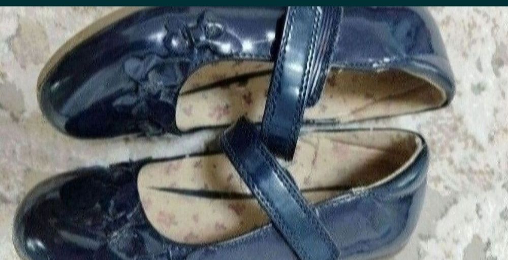 Туфлі.                .