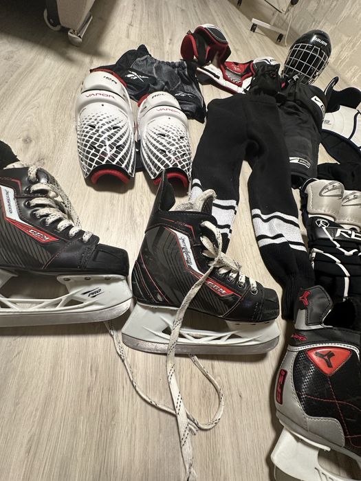 Хоккейная Форма На Ребенка 4-6 Лет. (CCM/BAUER/REEBOK)