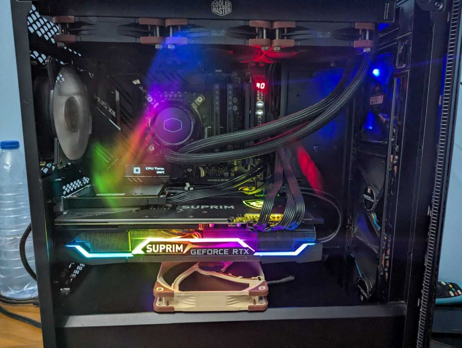 CPU I9 10900K Grafica 3080ti Motherboard Maximus XII extreme