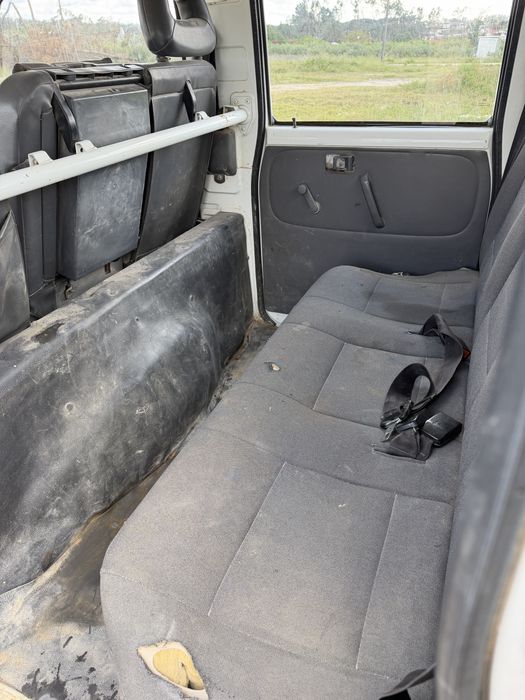 Nissan Cabstar E120 ( Com Avaria )