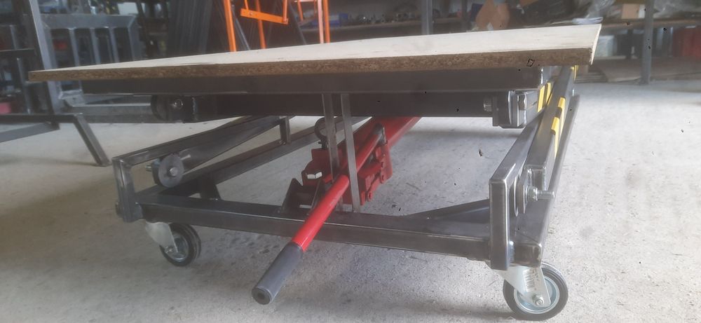 Stół nożycowy hydrauliczny warsztatowy