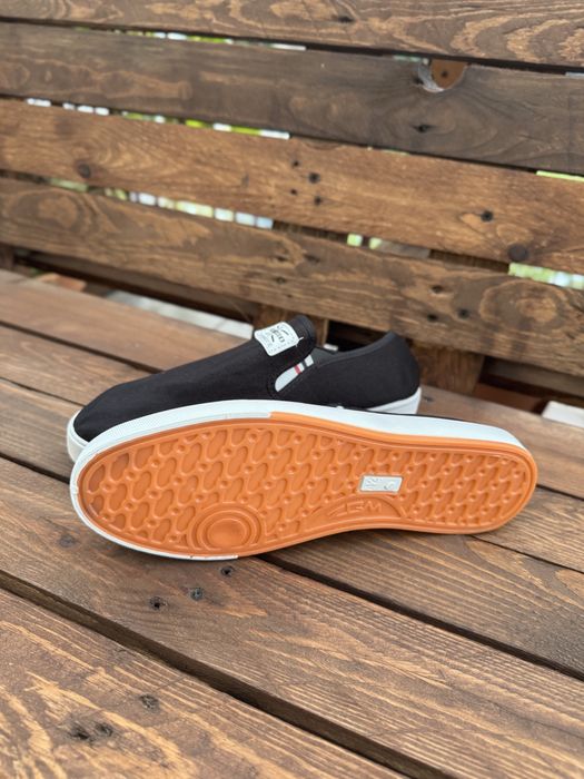 Czarne trampki slip-on, Rozmkar 42