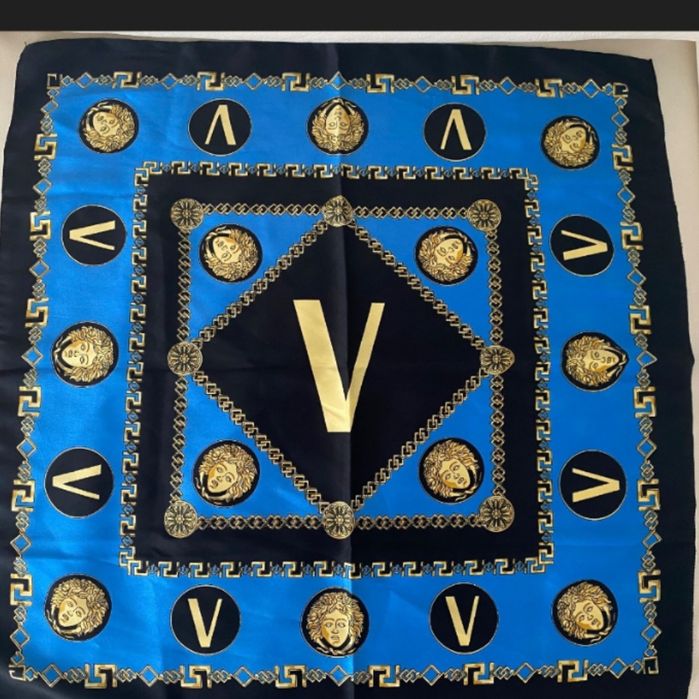 Хустка Versace на шию сумочку або на волосся