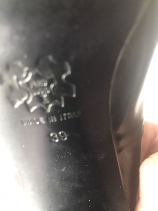 Мешти , туфлі “ Bruno Dunatti” ,італійські , чорні , шкіряні 39 р