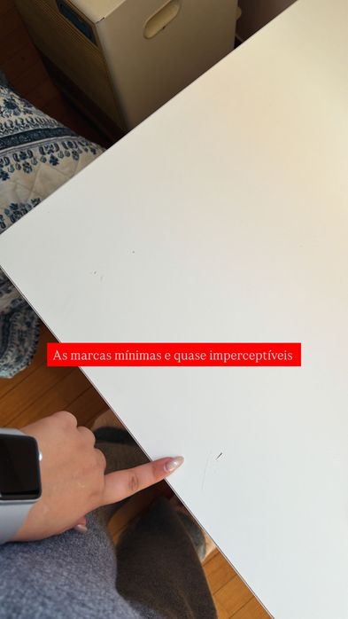 Secretária com arrumação MALM