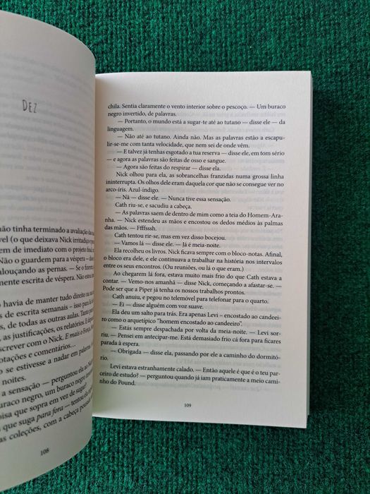 Fangirl - Rainbow Rowell