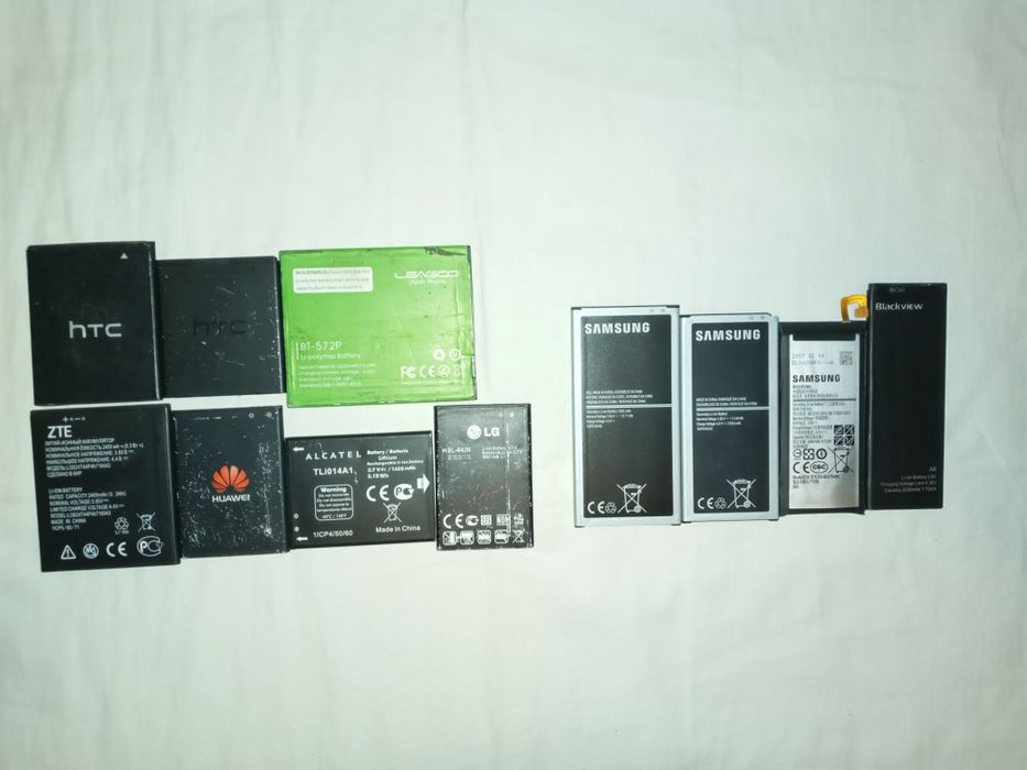 Аккумулятор телефона Samsung Nokia  IPhone