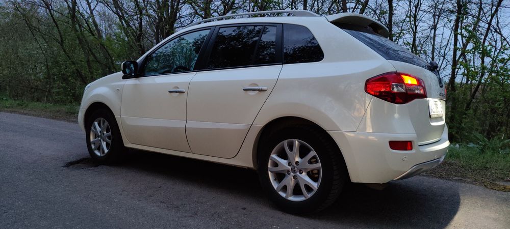 Рено Колеос 2009