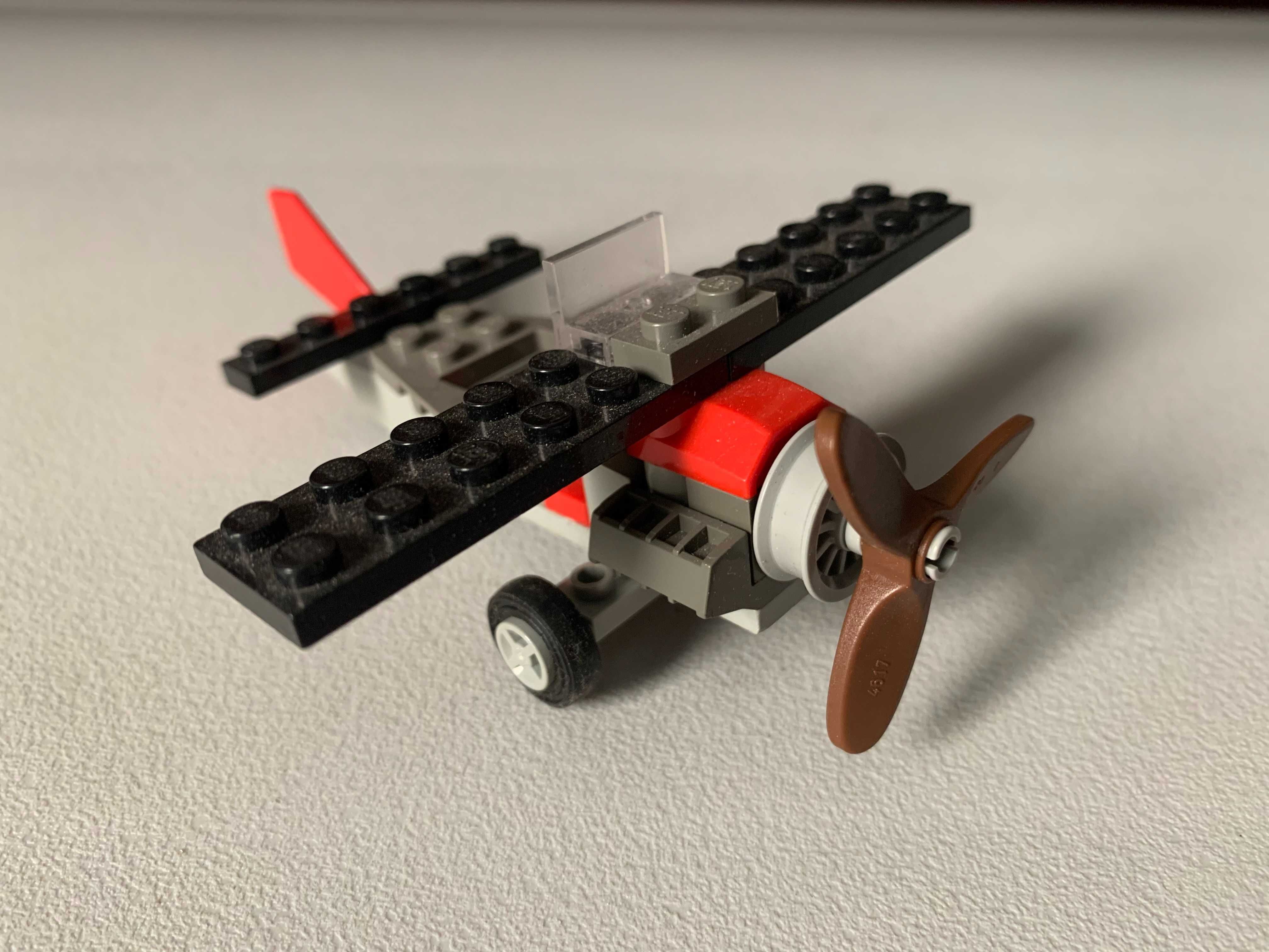 LEGO 7422: Avioneta c/ manual Fernão • OLX Portugal