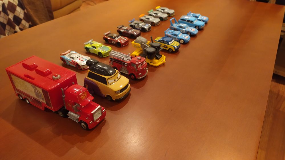 Carros Disney Pixar Cars - Originais da Mattel, Novos