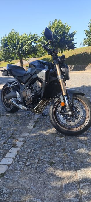 Honda CB650R 2024