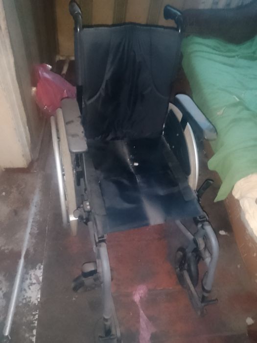 Інвалідна коляска