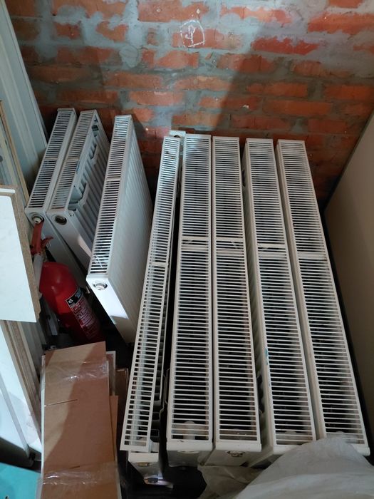 Меблі Радіатори Вікна Решітки