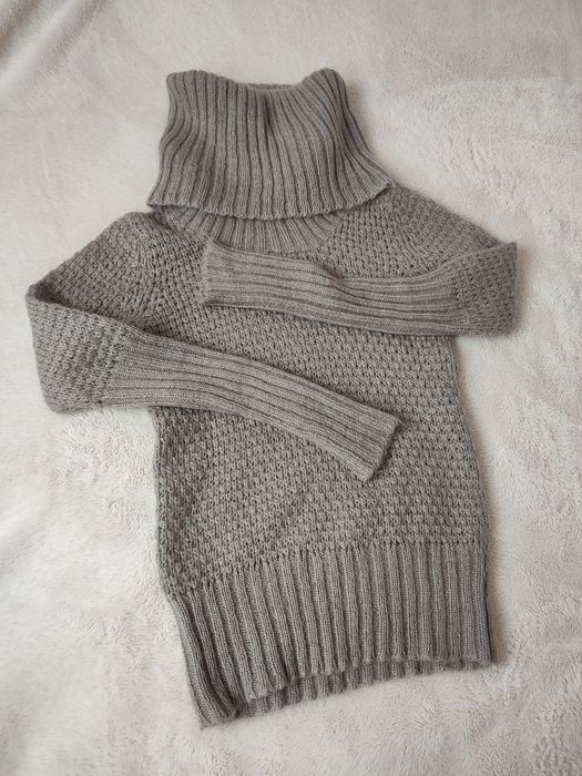 Sweter z golfem Reserved S beżowy jesienny zimowy