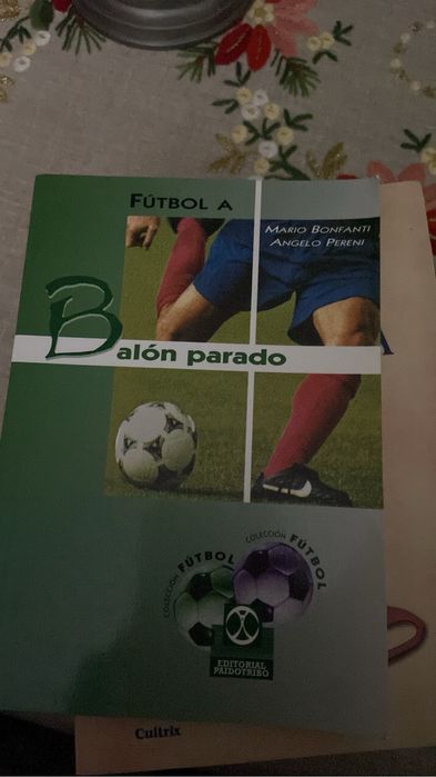 Livros relacionados maioria com futebol