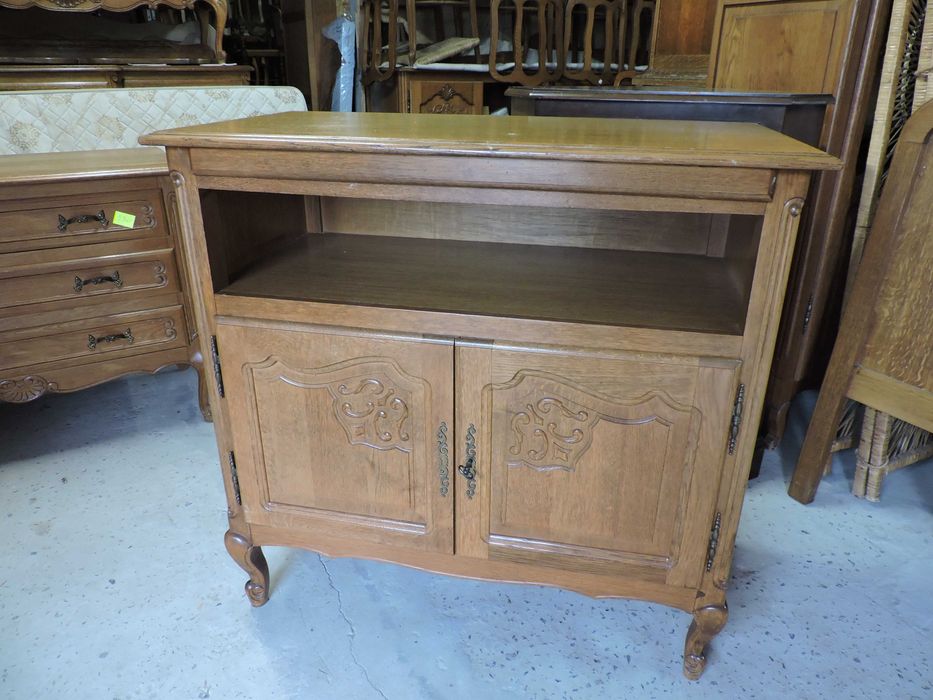 Komoda ludwikowska RTV