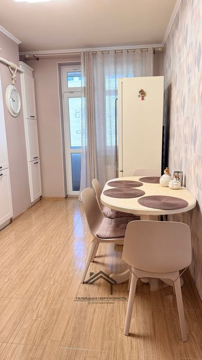 Продаж 2 кімнатної квартири